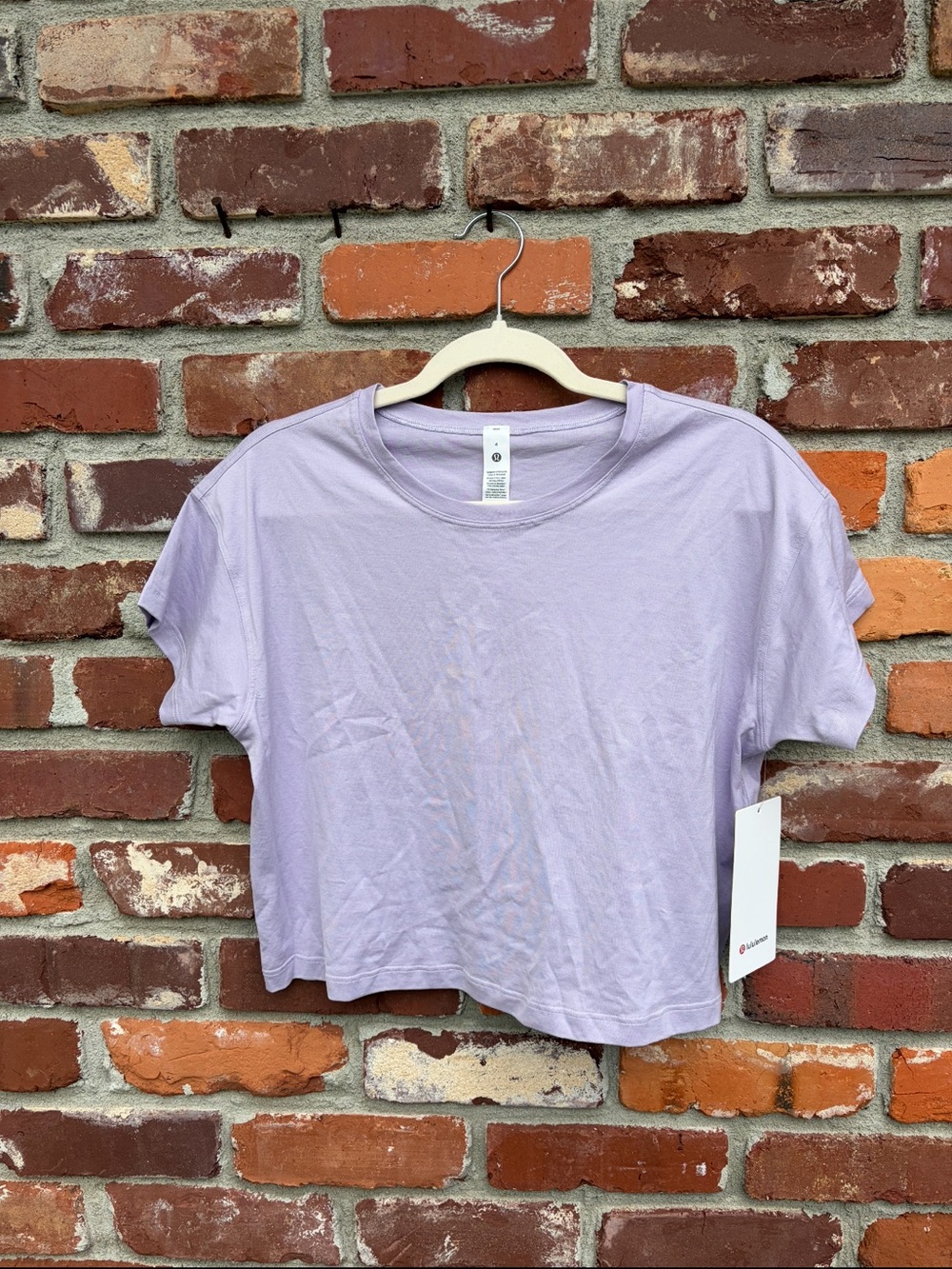 NWT Lululemon Cates Tee